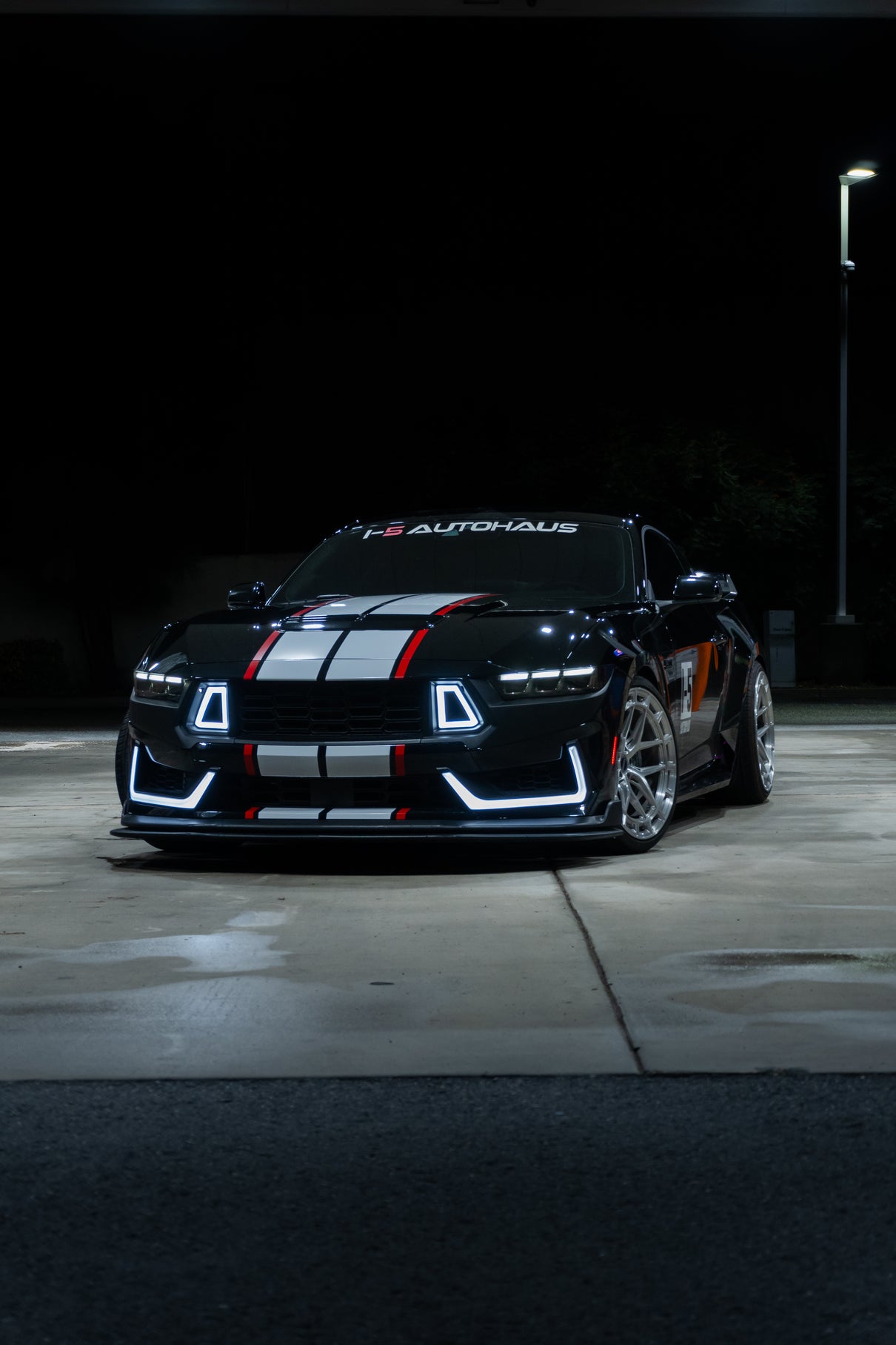 i5Autohaus S650 Racing Stripes image 5