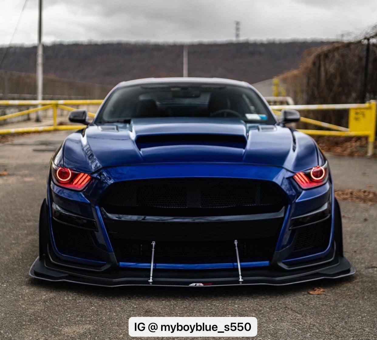 APR CF Splitter for 15-22 GT500 Bumper image 6