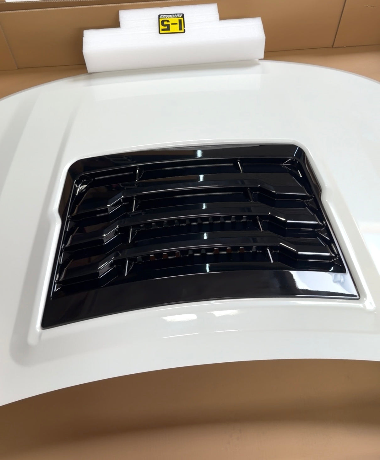 i5Autohaus Replacement Hood Vent for the Raptor Style  Explorer Hood image 3