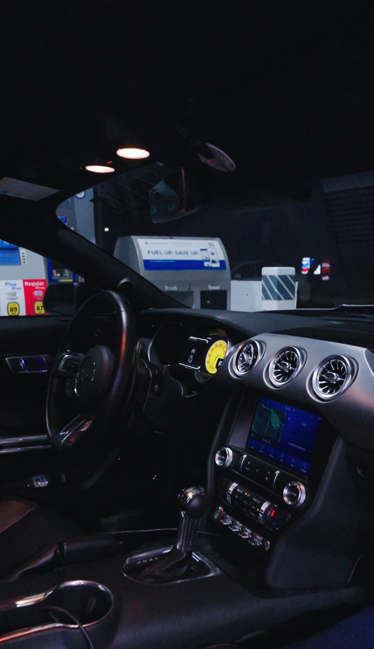 i5Autohaus S550 Mustang Digital Cluster image 3