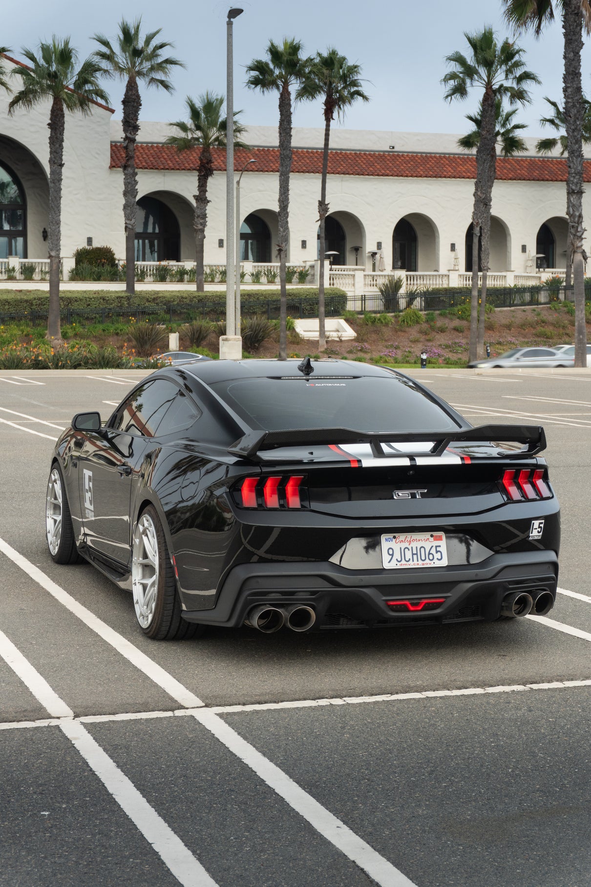 i5Autohuas Carbon Finish Dark Horse  Style Spoiler for 2024-2025 Mustang image 2