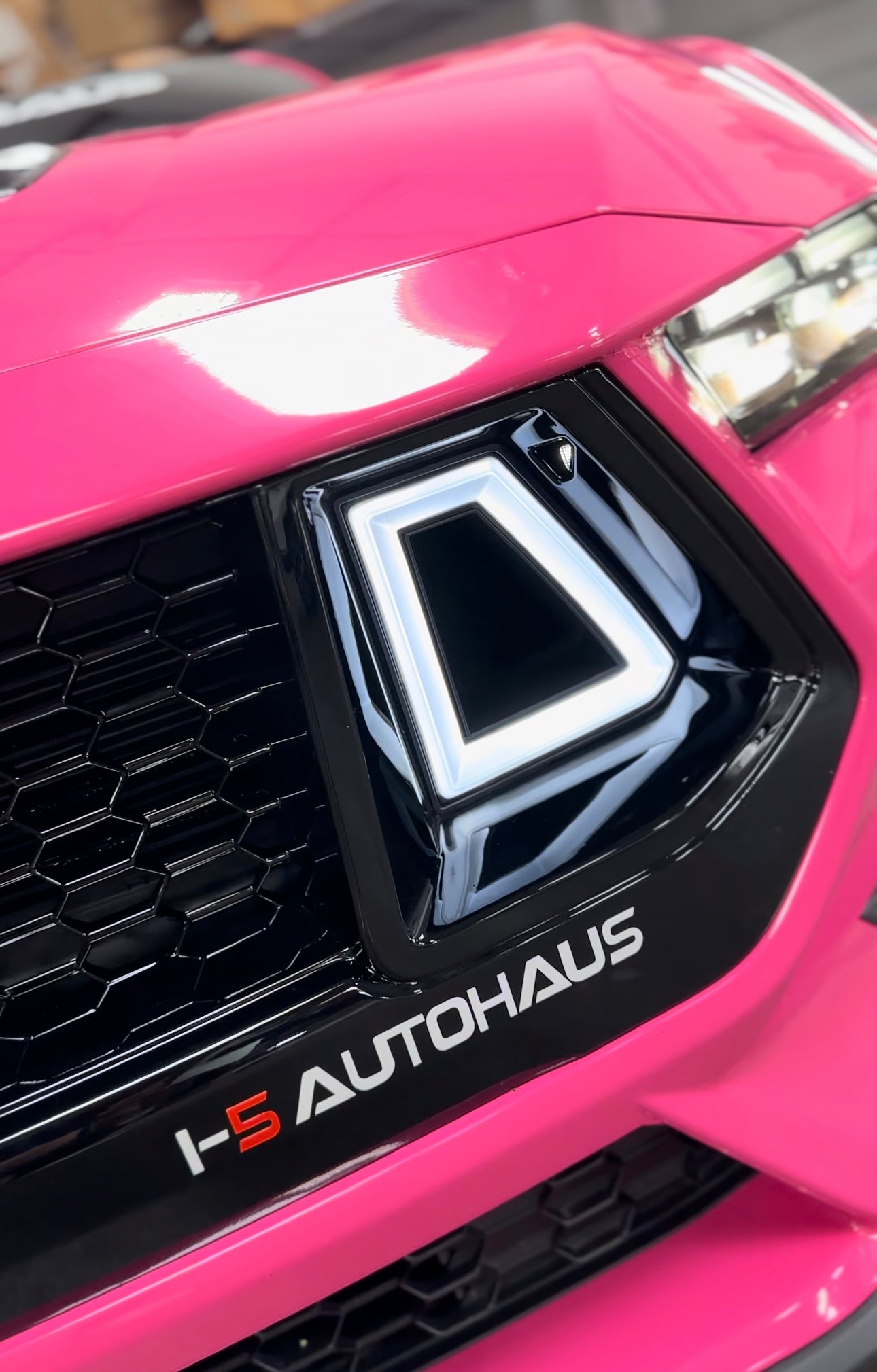 i5Autohaus 2024-2025 Mustang  Upper Grille W/DR image 6