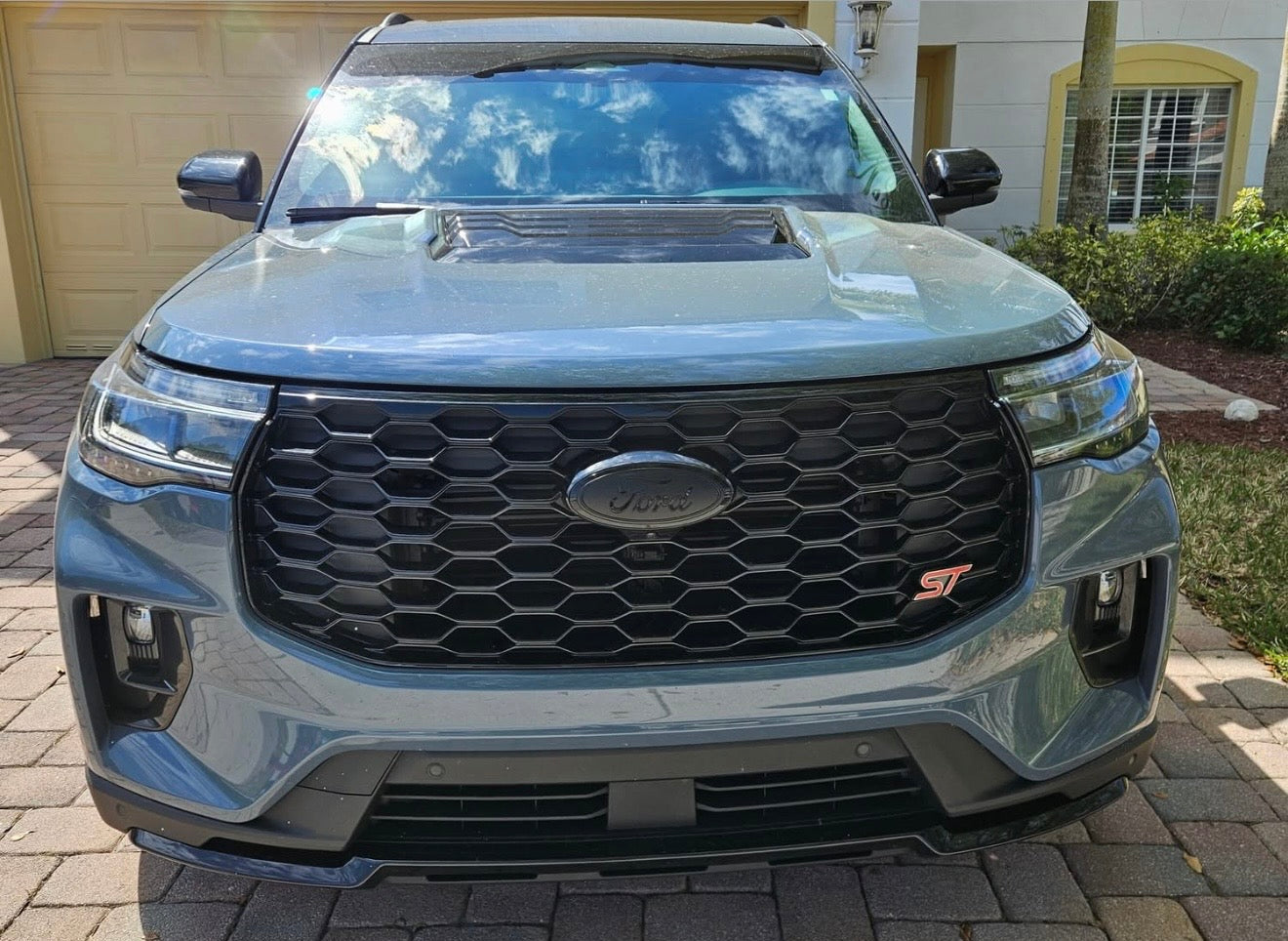 i-5Autohaus Explorer Raptor-inspired Hood (20-26)